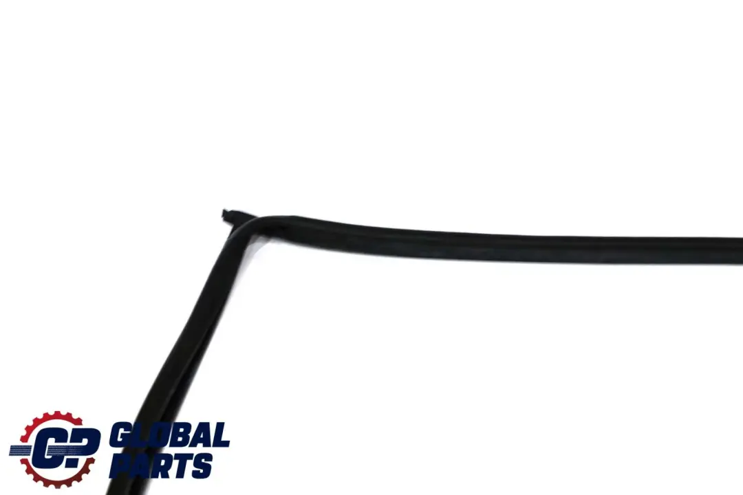 Mercedes Classe C W203 Porta Anteriore Sinistra Guarnizione Paraurti - SKU A2037202178 - Numero di parte A2037202178