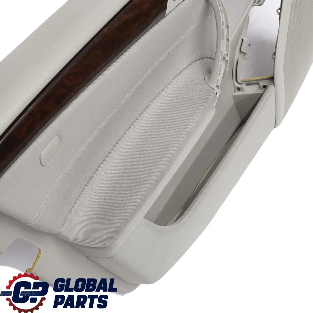 Mercedes-Benz C Klasse W203 Türverkleidung Vorne Links Stoff Alpaca Grau für mit Teilenummer A2037202972 Mercedes-Benz C Klasse W203 Türverkleidung Vorne Links Stoff Alpaca Grau - SKU A2037202972 - Teilenummer A2037202972