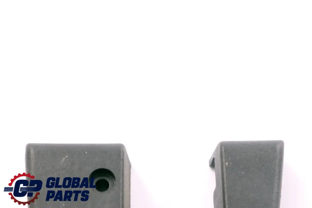 Mercedes CLC CL203 W203 Izquierda Cerradura de Puerta Envolvente Trim - SKU A2037230124 - Número de pieza A2037230124