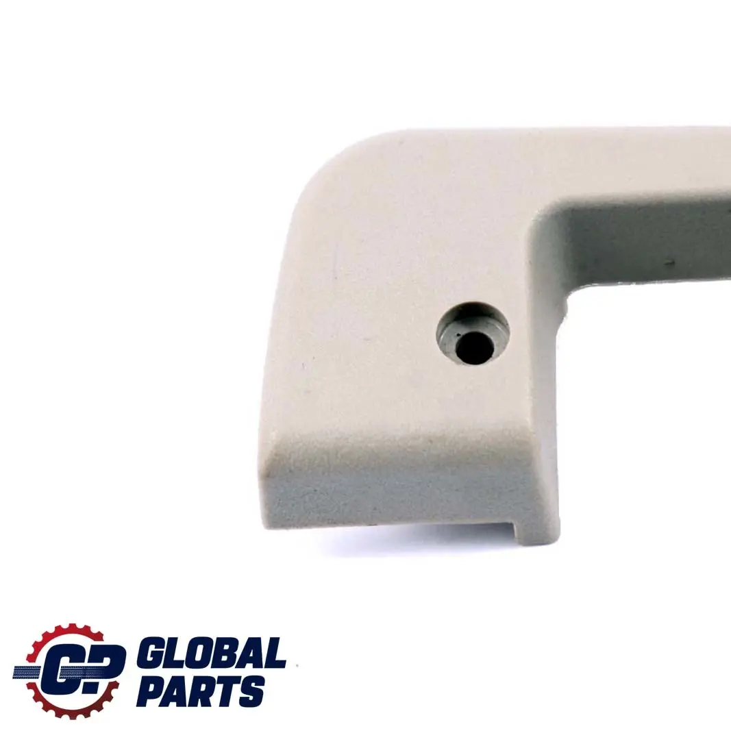 Mercedes-Benz C Clk W203 C209 Destra O/S Door Lock Surround Trim per con numero di parte A2037230224 Mercedes-Benz C Clk W203 C209 Destra O/S Door Lock Surround Trim - SKU A2037230224-2 - Numero di parte A2037230224