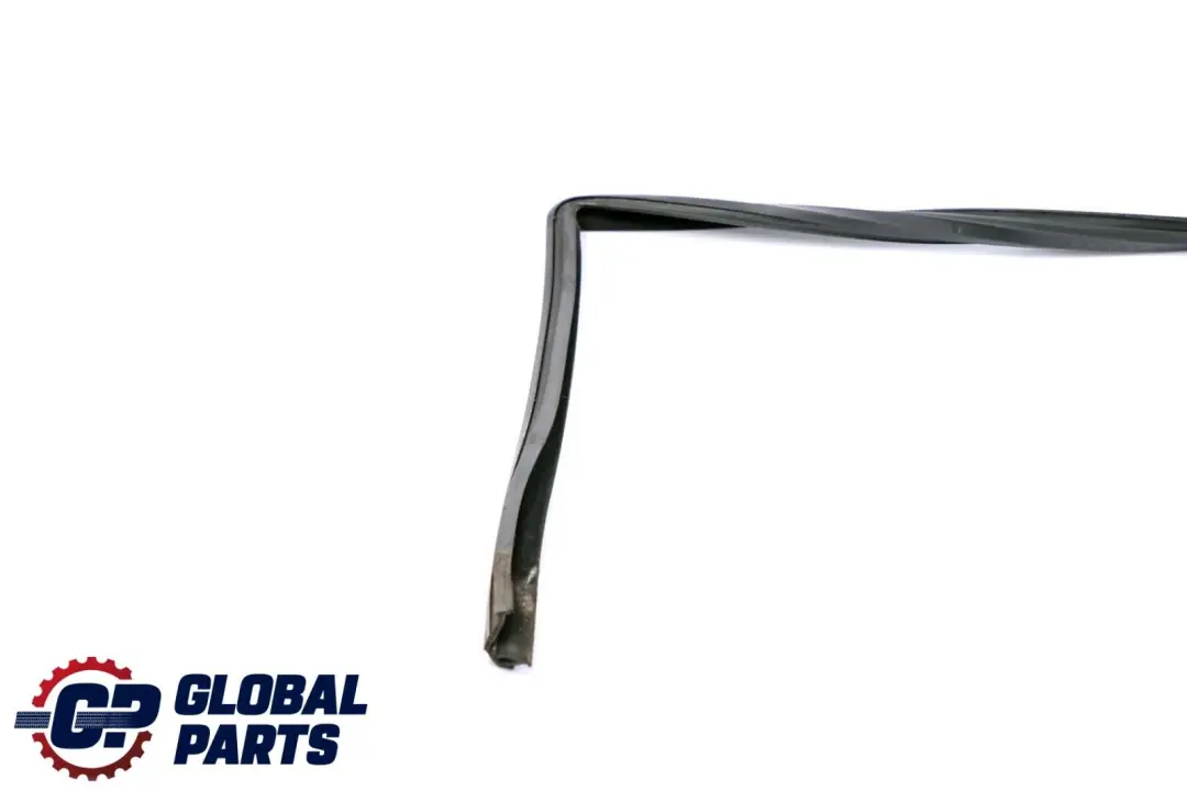Mercedes W203 Porta Anteriore Destra Finestra Guida Guarnizione - SKU A2037250225 - Numero di parte A2037250225