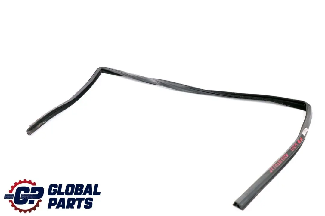 Mercedes W203 Porta Anteriore Destra Finestra Guida Guarnizione - SKU A2037250225 - Numero di parte A2037250225