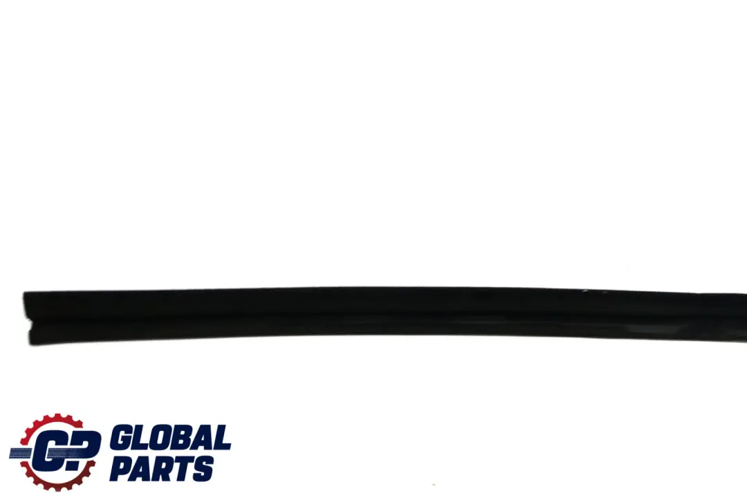 Mercedes CLC-Class CL203 Front Right Door O/S Window Seal Gasket A1687250825 - SKU A2037250425 - Part number A2037250425