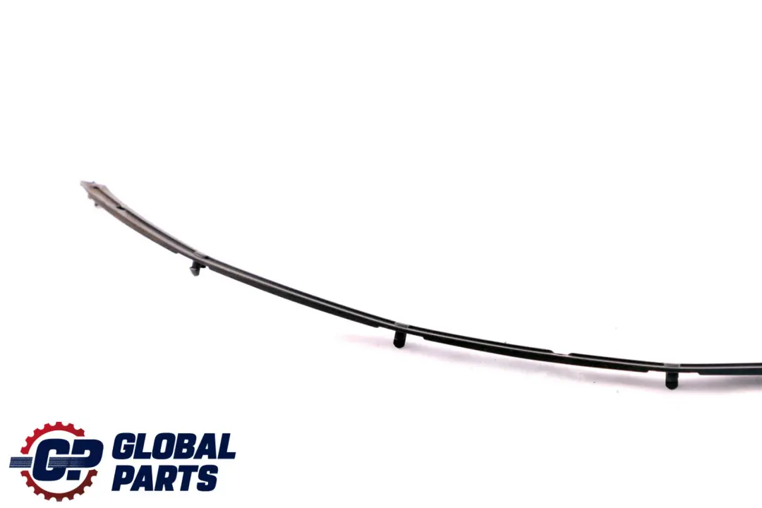 Front Right O/S Door Weatherstrip Seal to Mercedes CLC-Class CL203 with Part number A2037271435 Mercedes CLC-Class CL203 Front Right O/S Door Weatherstrip Seal - SKU A2037271435 - Part number A2037271435