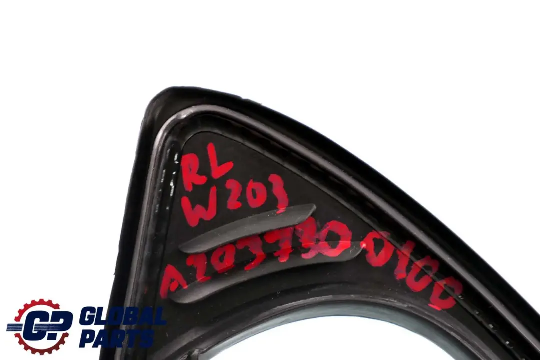 Mercedes W203 Szyba Drzwi Lewy Tył AS2 - SKU A2037300100 - Numer Części A2037300100