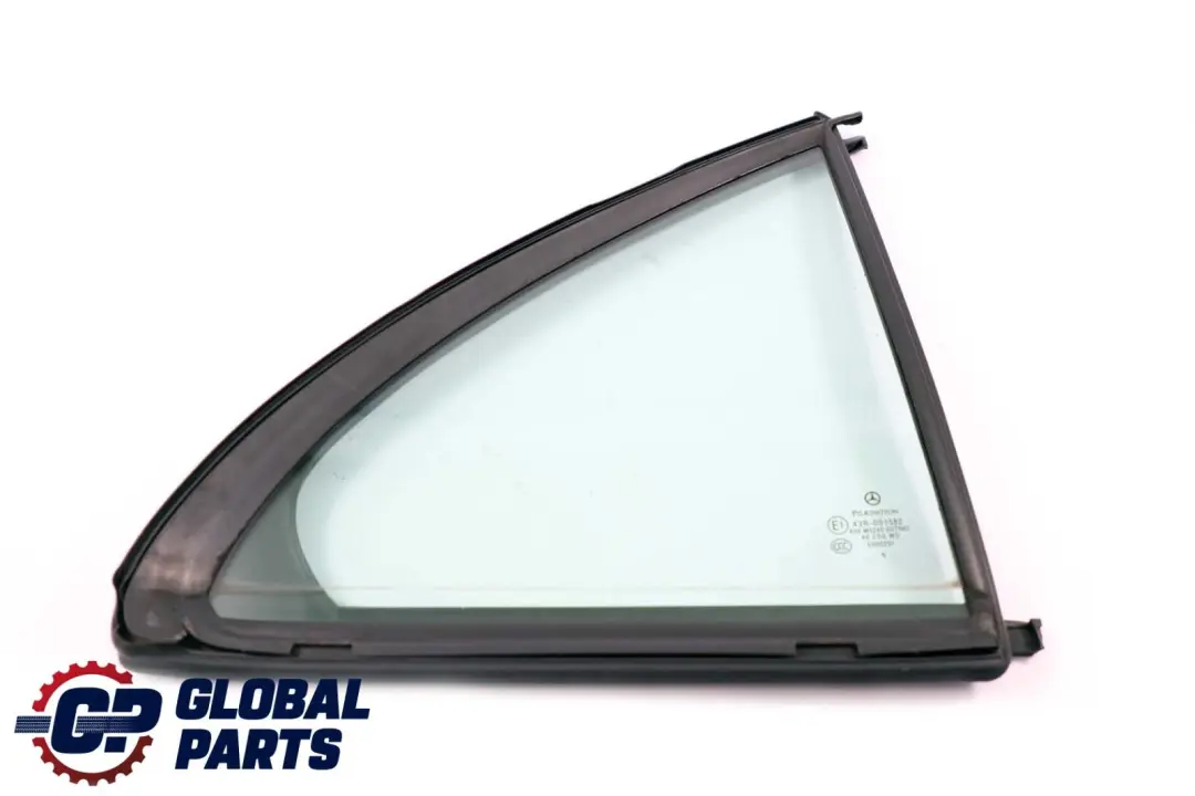 Finestra laterale posteriore destra vetro verde AS2 per Mercedes C W203 con numero di parte A2037300200 Mercedes C W203 Finestra laterale posteriore destra vetro verde AS2 - SKU A2037300200 - Numero di parte A2037300200