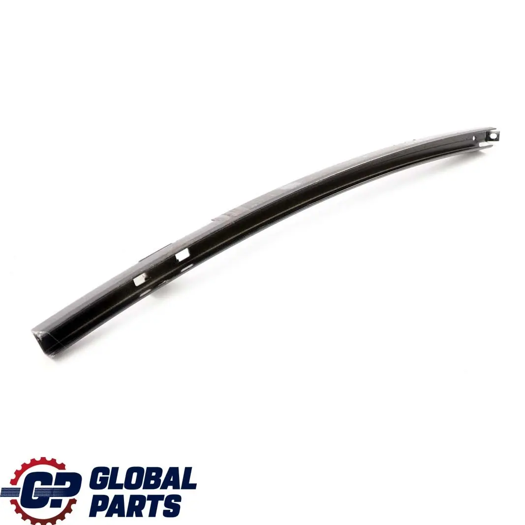 posteriore destra O/S finestra Staybar Trim Strip Moulding per Mercedes W203 con numero di parte A2037300219 Mercedes W203 posteriore destra O/S finestra Staybar Trim Strip Moulding - SKU A2037300219 - Numero di parte A2037300219