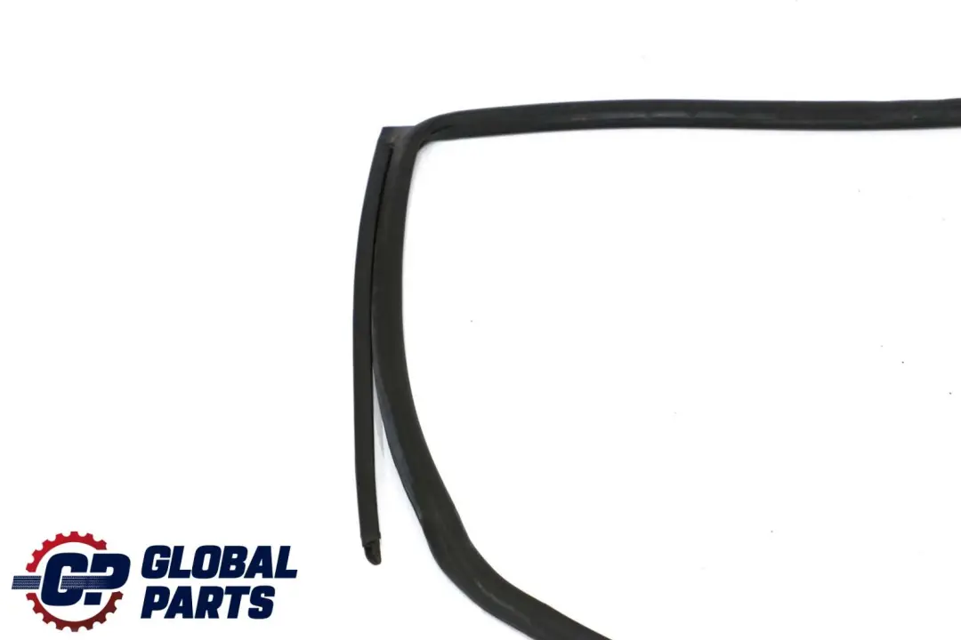 Mercedes W203 Porta Posteriore Destra Guarnizione Paraurti - SKU A2037300278 - Numero di parte A2037300278