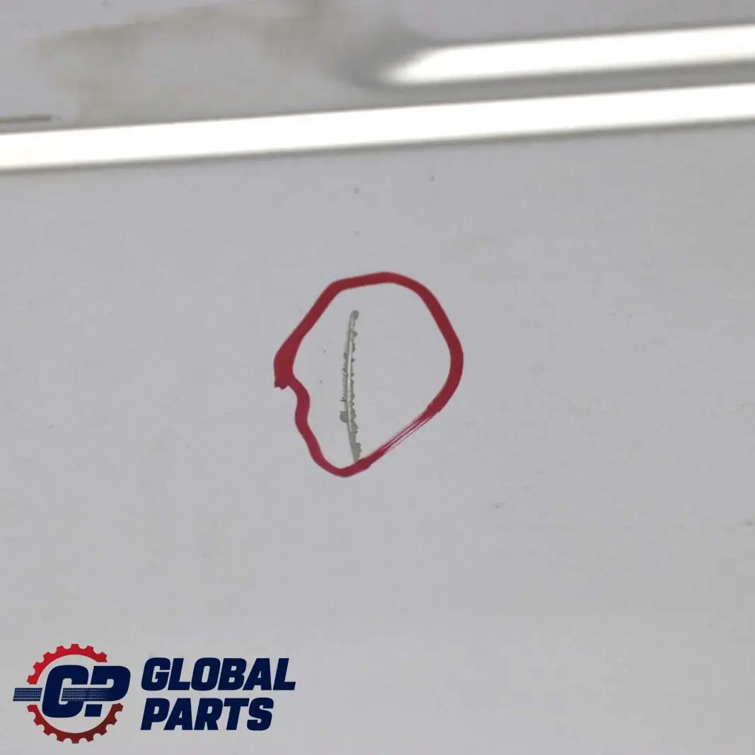 Benz Classe C W203 Porta Posteriore SX Brillante Argento Metallizzato - per Mercedes con numero di parte A2037300705 Mercedes Benz Classe C W203 Porta Posteriore SX Brillante Argento Metallizzato - - SKU A2037300705-BS - Numero di parte A2037300705