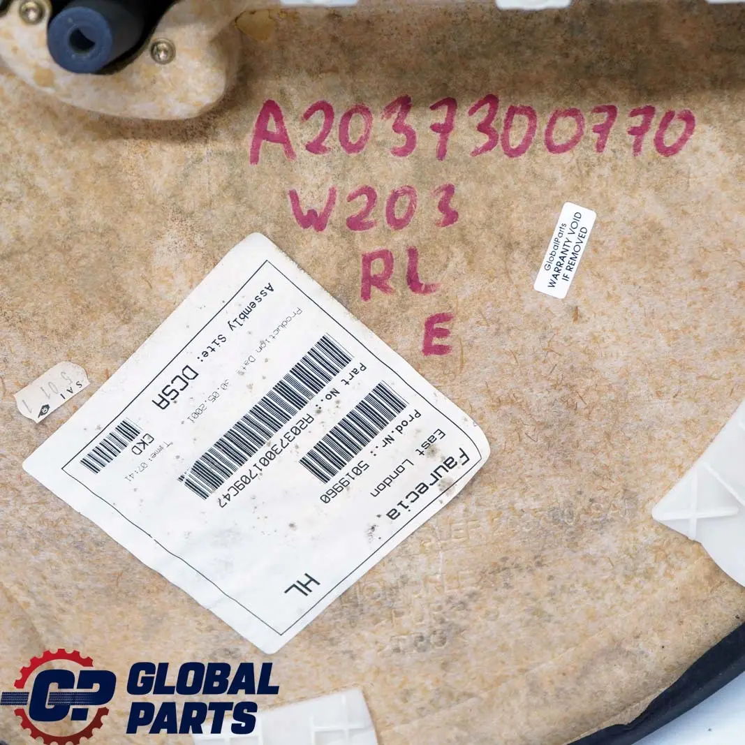 Mercedes-Benz C-Klasse W203 Türverkleidung Hinten Links Stoff Anthrazit für mit Teilenummer A2037300770 Mercedes-Benz C-Klasse W203 Türverkleidung Hinten Links Stoff Anthrazit - SKU A2037300770 - Teilenummer A2037300770