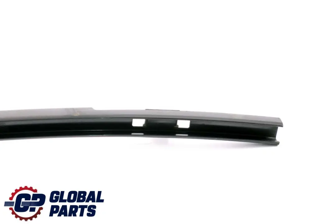 Guia De ventana trasera izquierda Tapa embellecedora para Mercedes W203 con número de pieza A2037300919 Mercedes W203 Guia De ventana trasera izquierda Tapa embellecedora - SKU A2037300919 - Número de pieza A2037300919