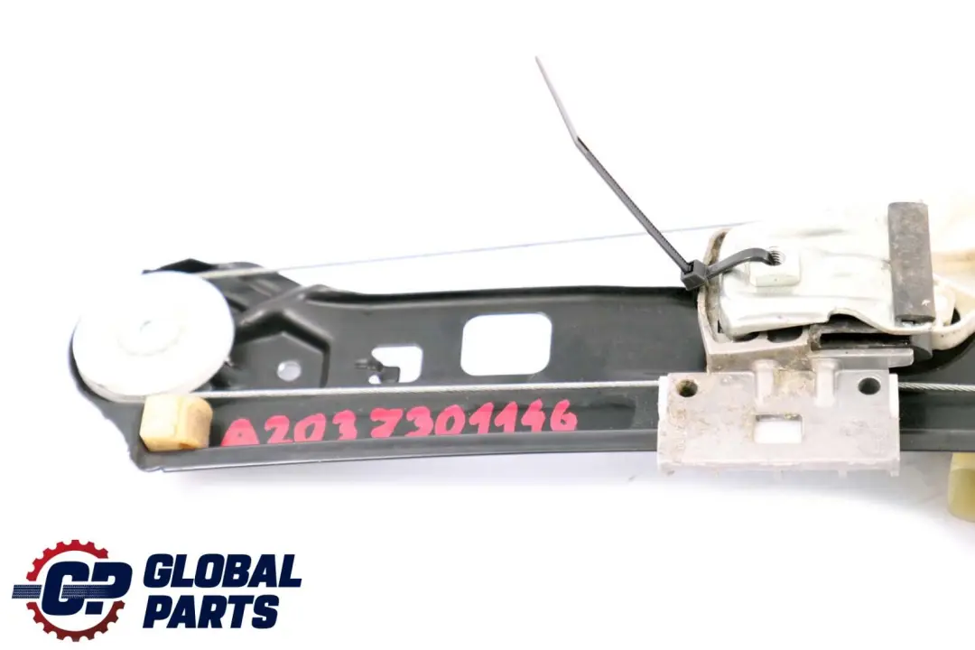 Classe C W203 Porta posteriore sinistra N/S Alzacristalli Elettrici per Mercedes con numero di parte A2037301146 Mercedes Classe C W203 Porta posteriore sinistra N/S Alzacristalli Elettrici - SKU A2037301146 - Numero di parte A2037301146