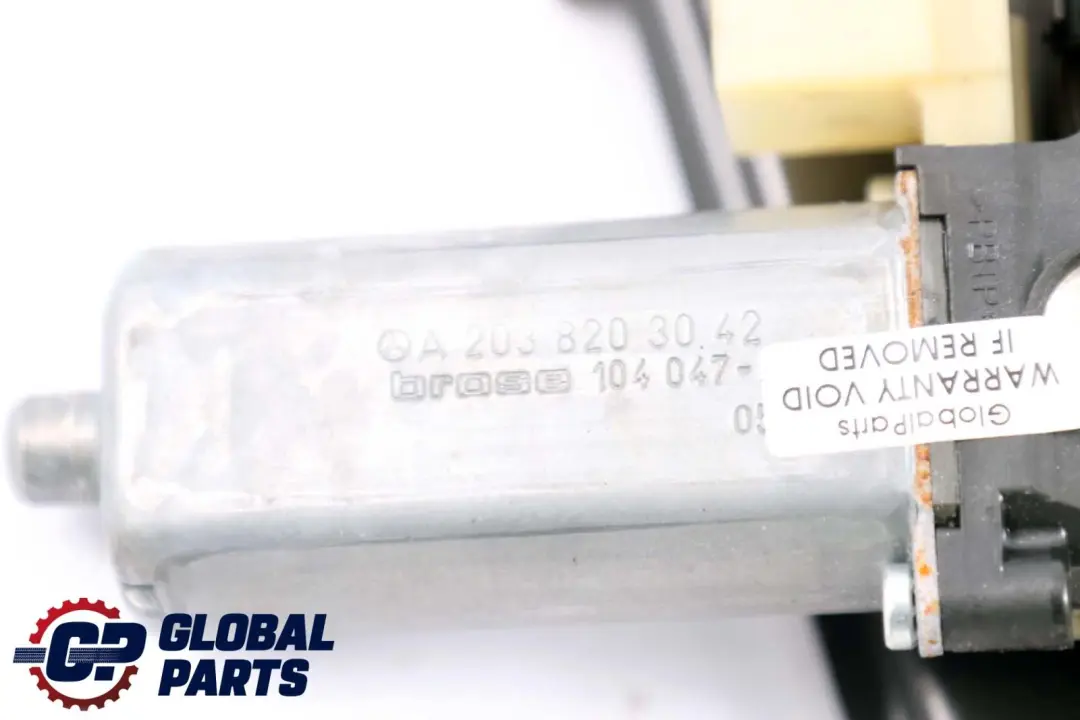 Mercedes C W203 Regulator szyby drzwi tył prawy - SKU A2037301246 - Numer Części A2037301246