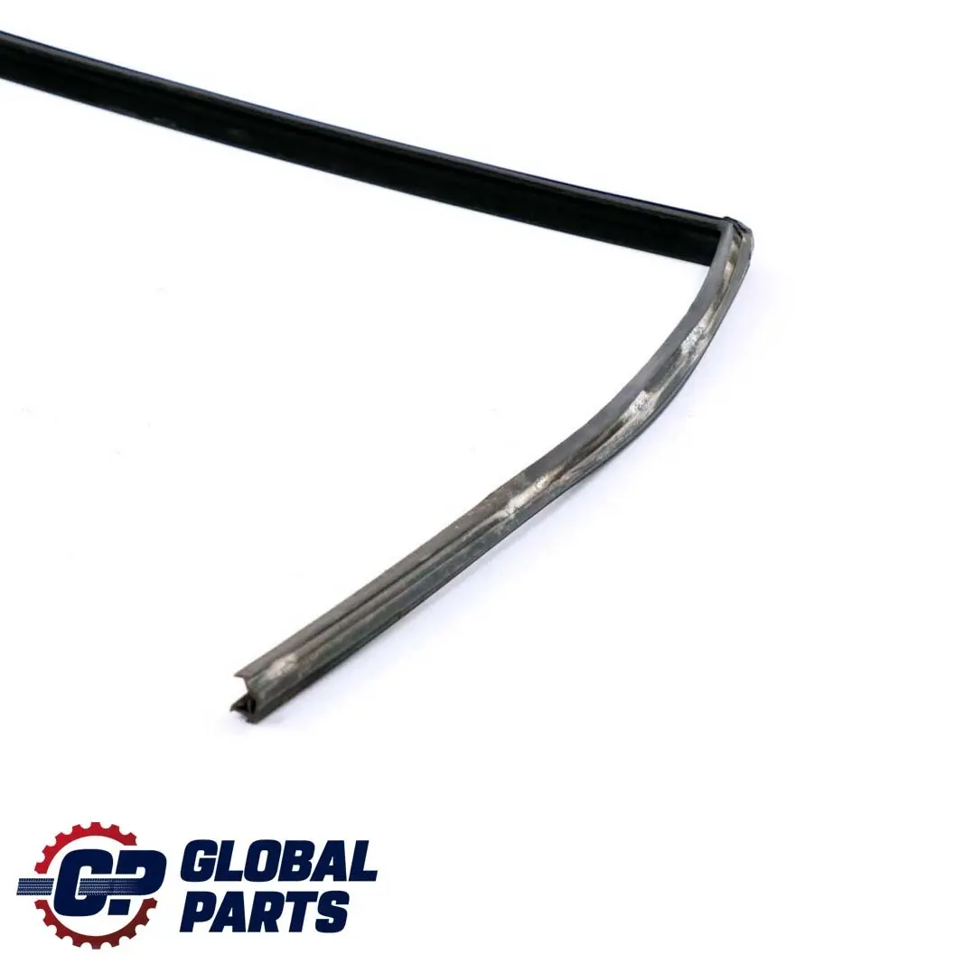 Clase C W203 Puerta Trasera Izquierda Guia Ventana Junta para Mercedes con número de pieza A2037350125 Mercedes Clase C W203 Puerta Trasera Izquierda Guia Ventana Junta - SKU A2037350125 - Número de pieza A2037350125
