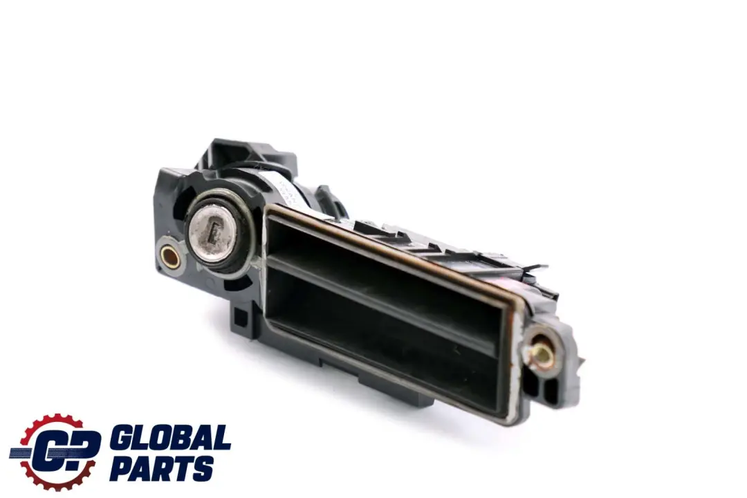 Manija Maletero Mercedes W203 C209 W211 Interruptor Apertura para con número de pieza A2037500693 Manija Maletero Mercedes W203 C209 W211 Interruptor Apertura - SKU A2037500693 - Número de pieza A2037500693