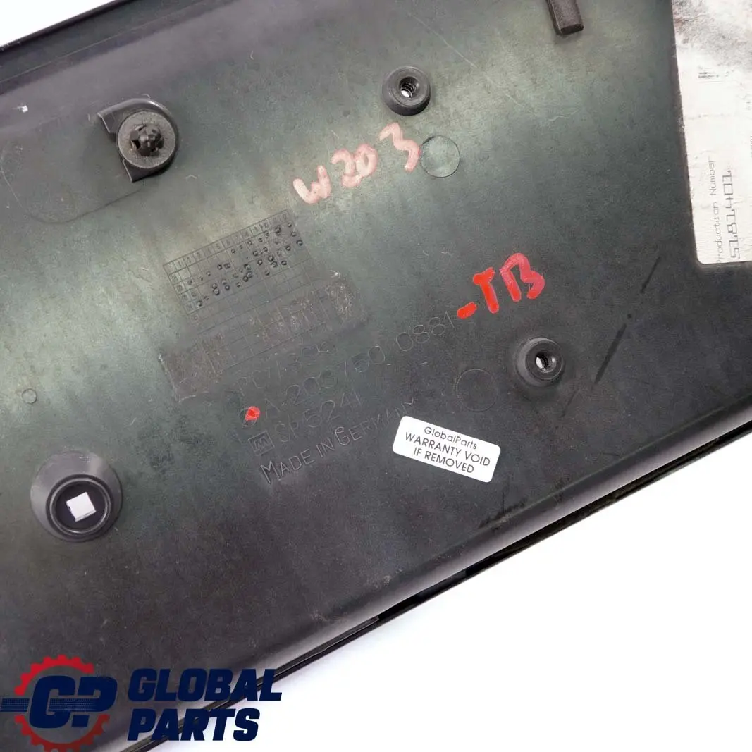 Mercedes-Benz W203 Tronc Caracteristique Revetement Tanzanitblau pour à propos du numéro de pièce A2037500881 Mercedes-Benz W203 Tronc Caracteristique Revetement Tanzanitblau - SKU A2037500881-TB - Numéro de pièce A2037500881