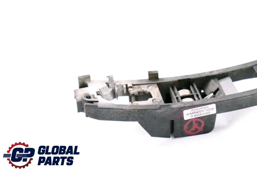 Support Poignée Porte Arrière Gauche pour Mercedes W203 W211 à propos du numéro de pièce A2037600934 Mercedes W203 W211 Support Poignée Porte Arrière Gauche - SKU A2037600934 - Numéro de pièce A2037600934