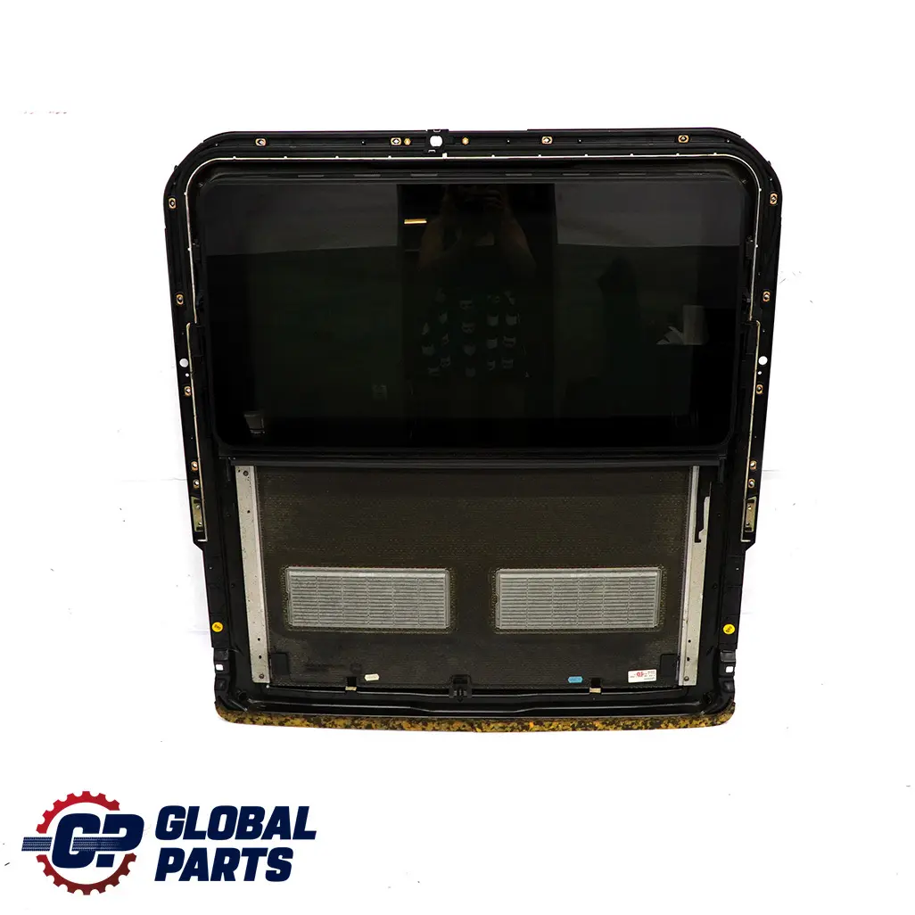 Mercedes-Benz C-Class W203 Sliding Roof Sunroof Mechanism Window Glass POLSKA to with Part number A2037800329 Mercedes-Benz C-Class W203 Sliding Roof Sunroof Mechanism Window Glass POLSKA - SKU A2037800329 - Part number A2037800329