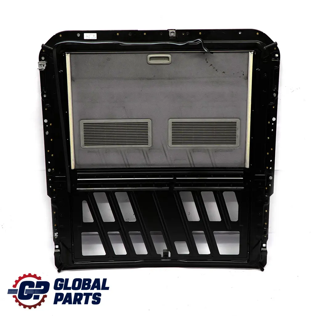 klasa W203 Szyberdach panorama dach do Mercedes C o numerze A2037800329 Mercedes C klasa W203 Szyberdach panorama dach - SKU A2037800329 - Numer Części A2037800329