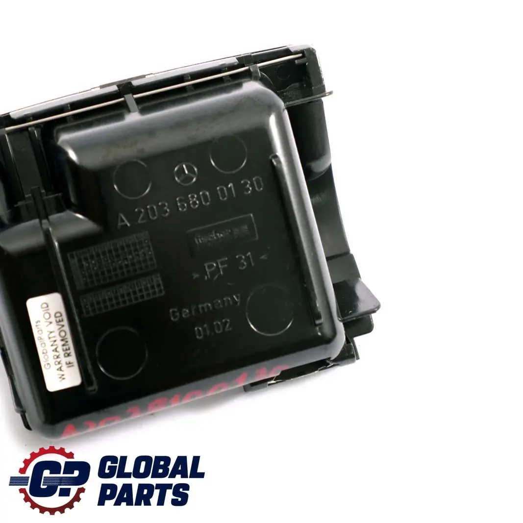  Mercedes-Benz W203 Avant Cendrier etagere Calcinateur - SKU A2038100130 - Numéro de pièce A2036800130