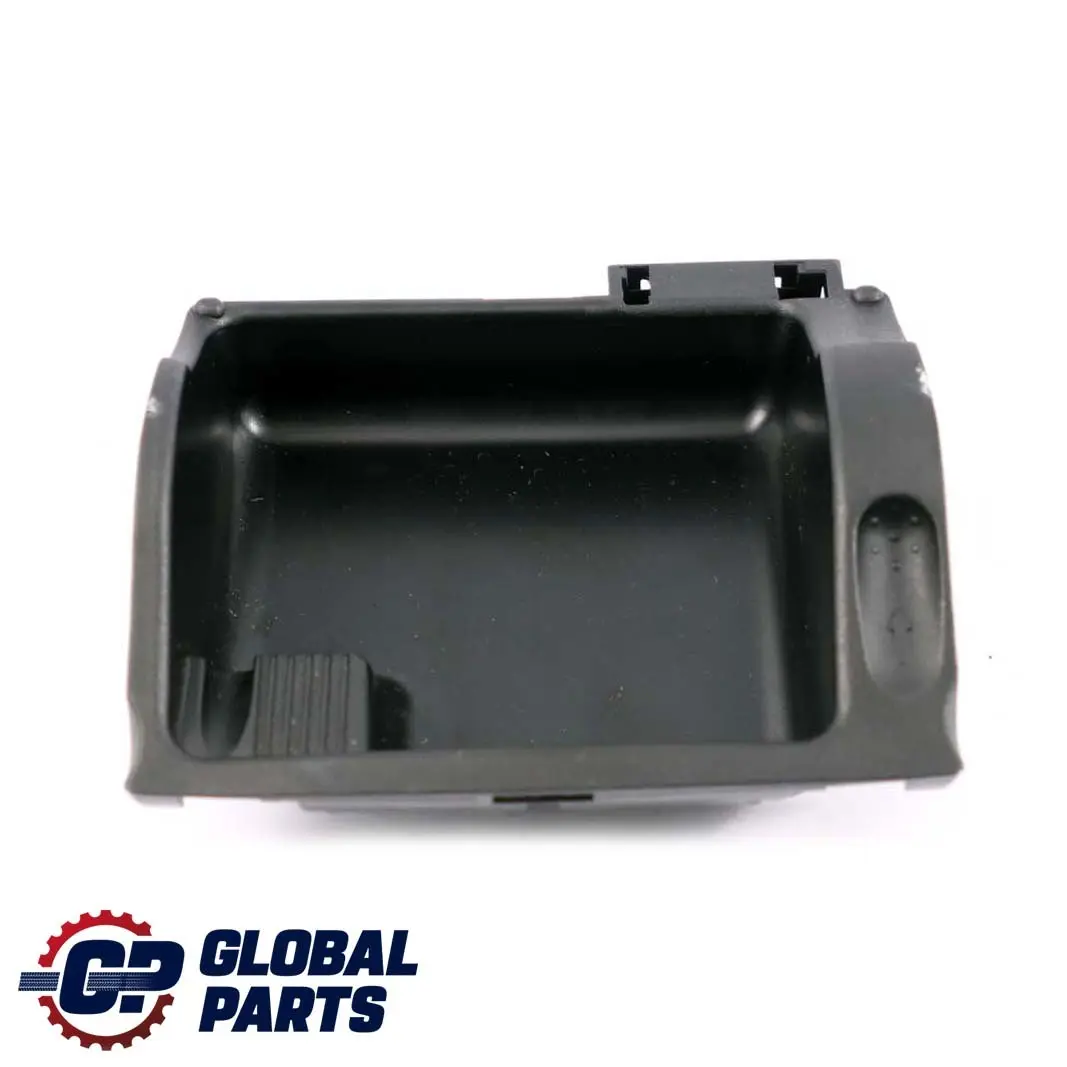 Mercedes-Benz W203 Avant Cendrier etagere Calcinateur pour à propos du numéro de pièce A2036800130 Mercedes-Benz W203 Avant Cendrier etagere Calcinateur - SKU A2038100130 - Numéro de pièce A2036800130