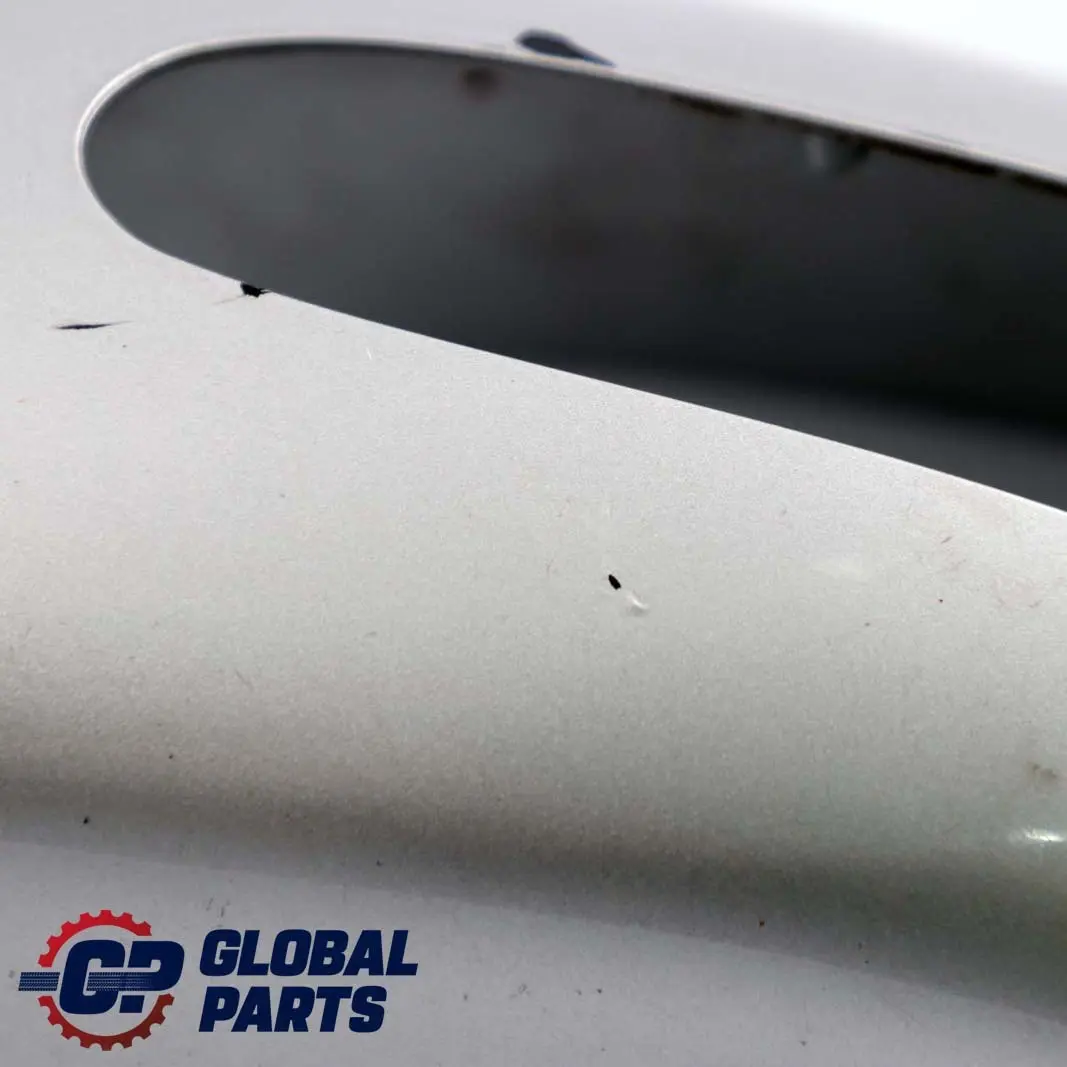 Coperchio sinistro Specchio d'ala Argento brillante per Mercedes C W203 con numero di parte A2038100164 Mercedes C W203 Coperchio sinistro Specchio d'ala Argento brillante - SKU A2038100164-BS - Numero di parte A2038100164