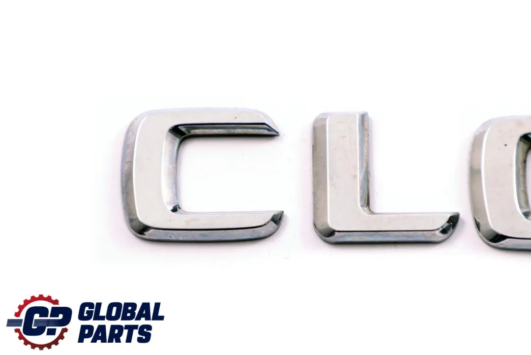 Mercedes CLC CL203 Lettrage d'emblème collé sur hayon du coffre arrière CLC 220 - SKU A2038174015 - Numéro de pièce A2038174015