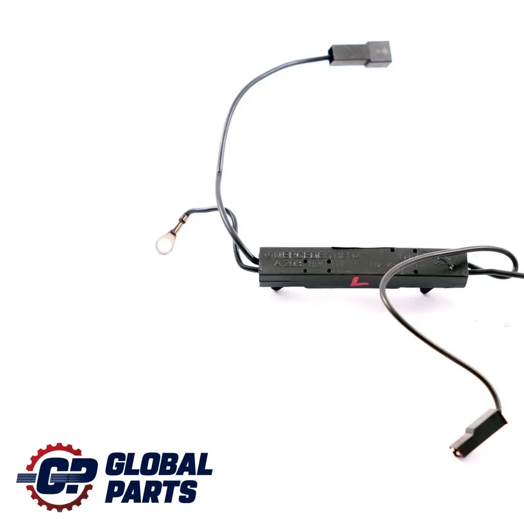 Clase C CLK W203 W209 Antena Amplificador Radio Izquierda para Mercedes con número de pieza A2038200189 Mercedes Clase C CLK W203 W209 Antena Amplificador Radio Izquierda - SKU A2038200189 - Número de pieza A2038200189