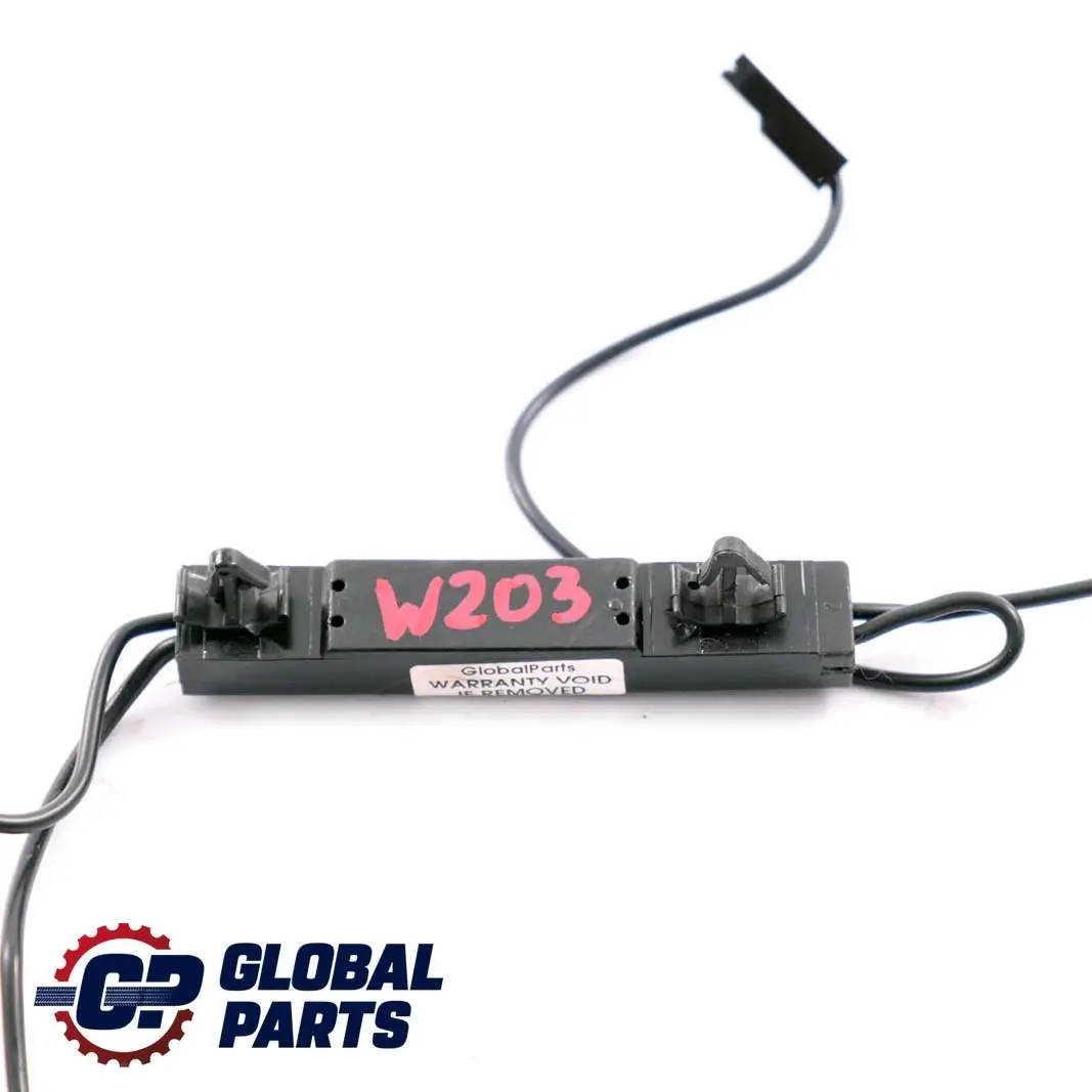 Mercedes-Benz Classe CLK W203 W209 Amplificateur D'Antenne Gauche pour à propos du numéro de pièce A2038200189 Mercedes-Benz Classe CLK W203 W209 Amplificateur D'Antenne Gauche - SKU A2038200189 - Numéro de pièce A2038200189