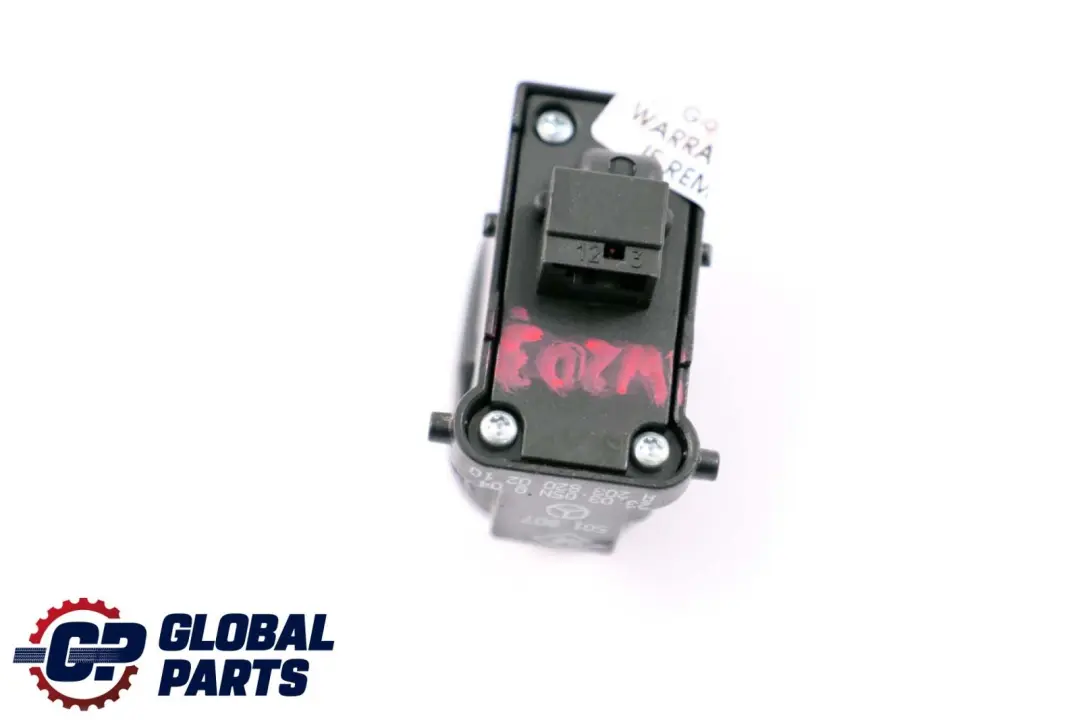 Classe C W203 Arriere Porte Interrupteur Du Leve-vitre pour Mercedes à propos du numéro de pièce A2038200210 Mercedes Classe C W203 Arriere Porte Interrupteur Du Leve-vitre - SKU A2038200210 - Numéro de pièce A2038200210