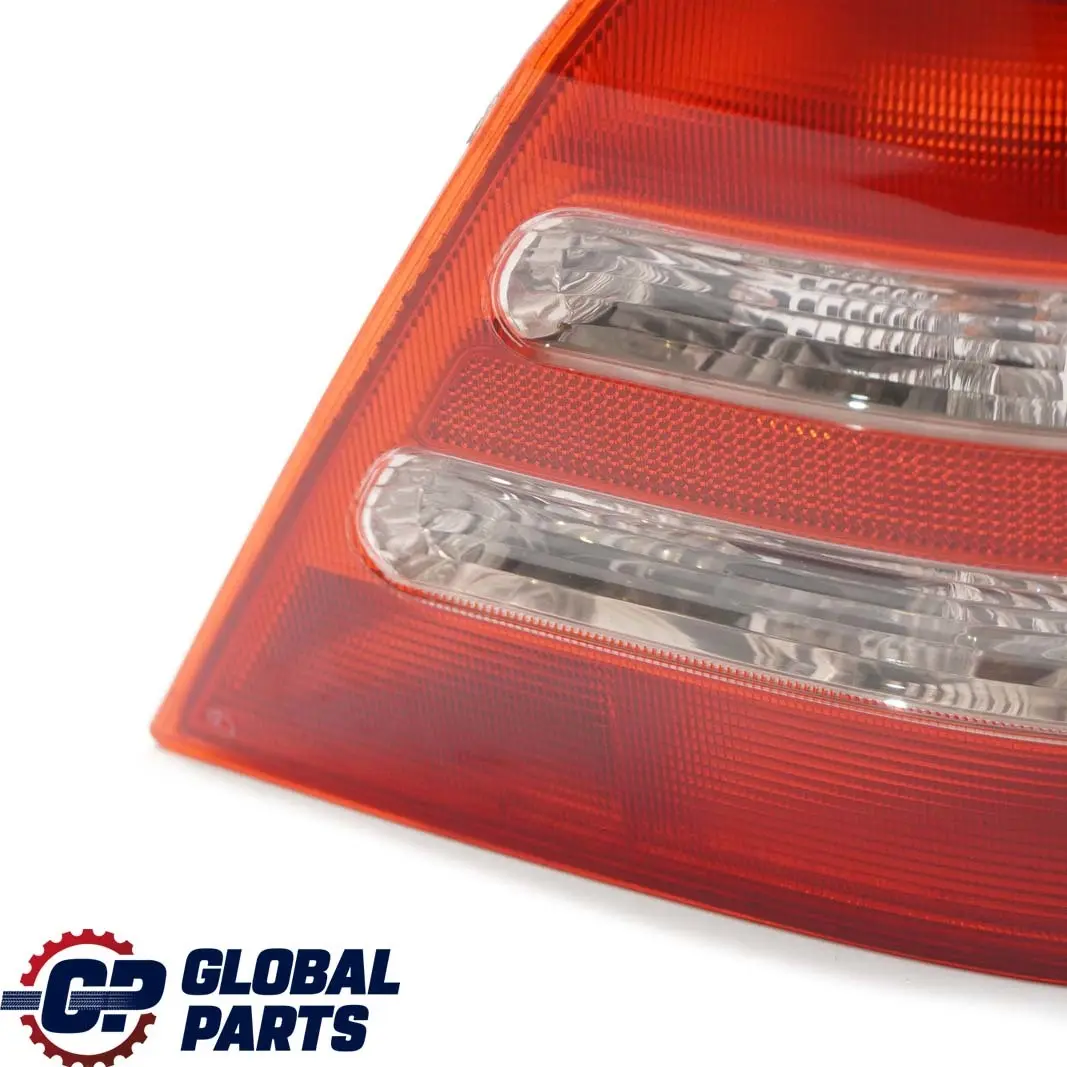 Mercedes W203 Rücklicht Lampe Seitenwand Hinten Rechts - SKU A2038200264 - Teilenummer A2038200264