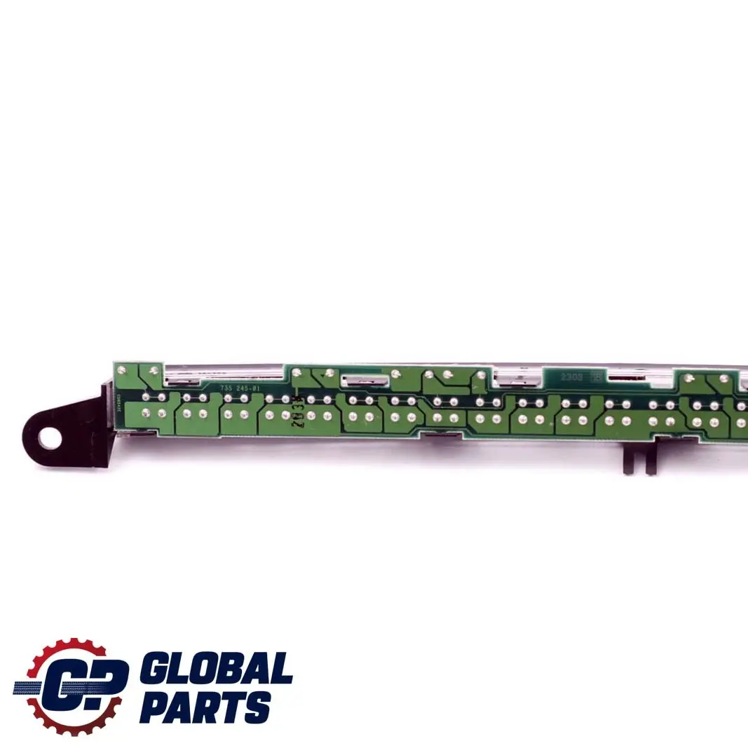 Feu arrière additionnel de troisième feu stop pour Mercedes CLC CL203 à propos du numéro de pièce A2038200456 Mercedes CLC CL203 Feu arrière additionnel de troisième feu stop - SKU A2038200456 - Numéro de pièce A2038200456