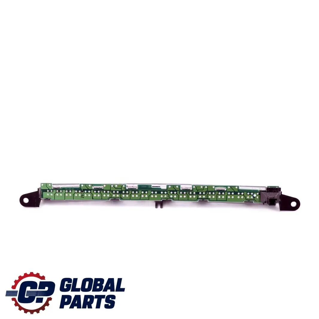 Tercera luz freno trasera adicional Luz de freno para Mercedes CLC CL203 con número de pieza A2038200456 Mercedes CLC CL203 Tercera luz freno trasera adicional Luz de freno - SKU A2038200456 - Número de pieza A2038200456