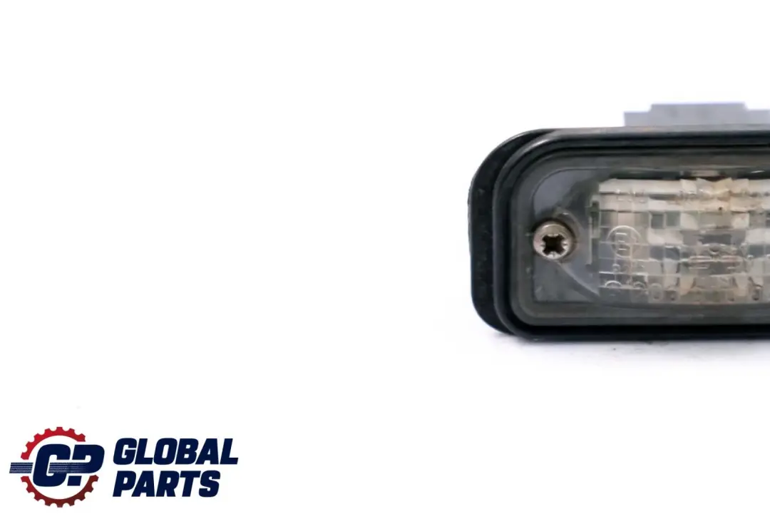 Mercedes-Benz Clase C W203 Luz De matricula trasera para con número de pieza A2038200556 Mercedes-Benz Clase C W203 Luz De matricula trasera - SKU A2038200556 - Número de pieza A2038200556