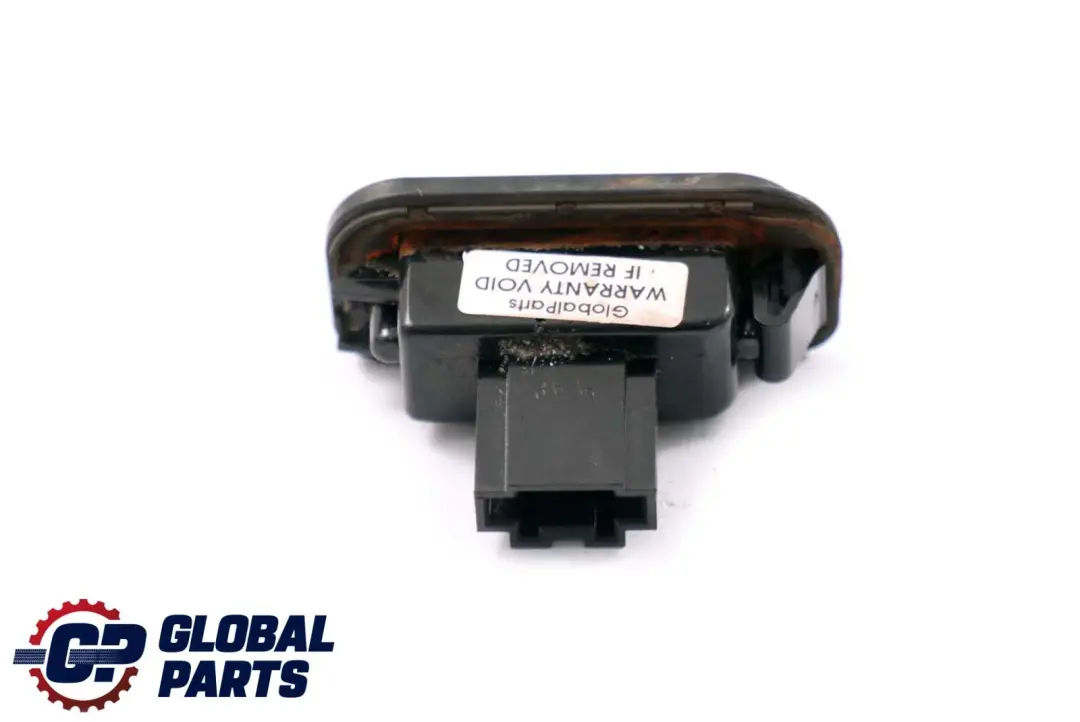 Benz Classe C W203 Luce Targa Posteriore per Mercedes con numero di parte A2038200556 Mercedes Benz Classe C W203 Luce Targa Posteriore - SKU A2038200556 - Numero di parte A2038200556