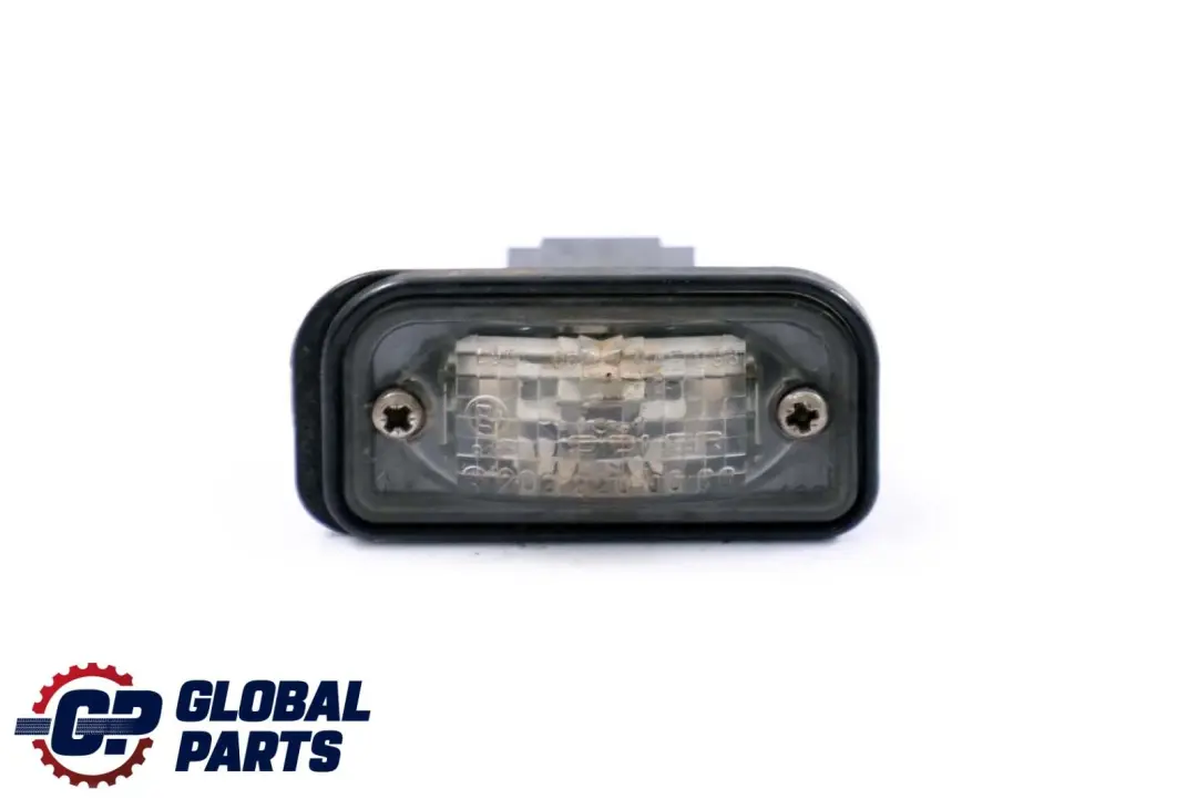 Lampka Tablicy Rejestracyjnej do Mercedes W203 o numerze A2038200556 Mercedes W203 Lampka Tablicy Rejestracyjnej - SKU A2038200556 - Numer Części A2038200556