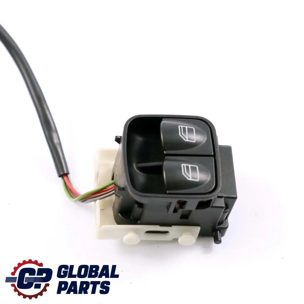Interruttore Regolatore Finestrino Porta Lato Conducente per Mercedes CLC CL203 con numero di parte A2038200810 Mercedes CLC CL203 Interruttore Regolatore Finestrino Porta Lato Conducente - SKU A2038200810 - Numero di parte A2038200810