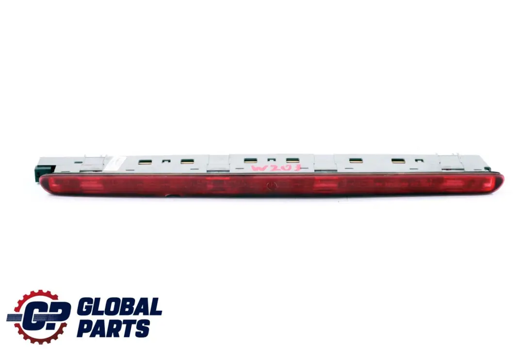 Terza luce di stop supplementare posteriore per Mercedes W203 con numero di parte A2038201456 Mercedes W203 Terza luce di stop supplementare posteriore - SKU A2038201456 - Numero di parte A2038201456