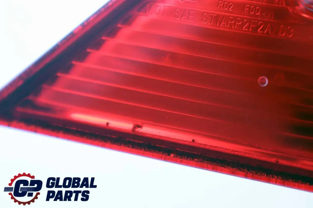 Classe C W203 Rear Left Tail Light Side Panel pour Mercedes à propos du numéro de pièce A2038201964 Mercedes Classe C W203 Rear Left Tail Light Side Panel - SKU A2038201964 - Numéro de pièce A2038201964