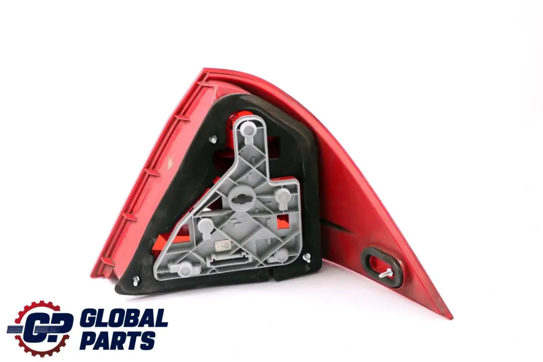  Mercedes-Benz C-Klasse W203 Rücklicht Hinten Links Seite Lampe - SKU A2038201964 - Teilenummer A2038201964