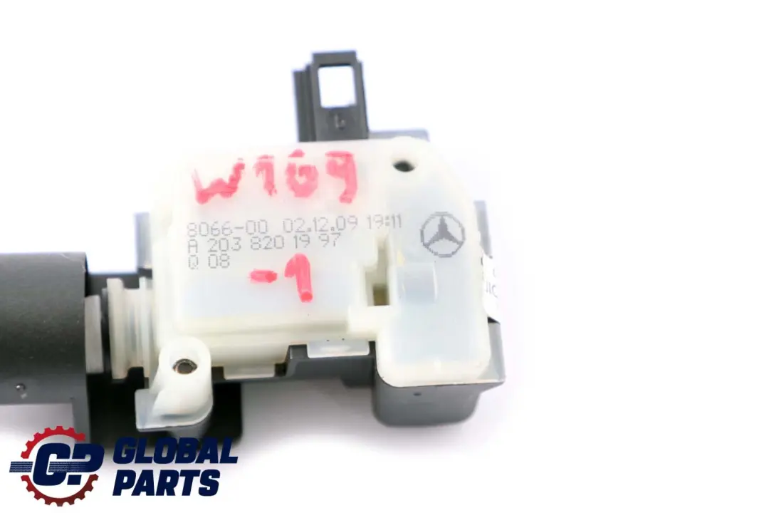 Mercedes A W169 Motor del Actuador Liberación Aleta de Combustible - SKU A2038201997-1 - Número de pieza A2038201997