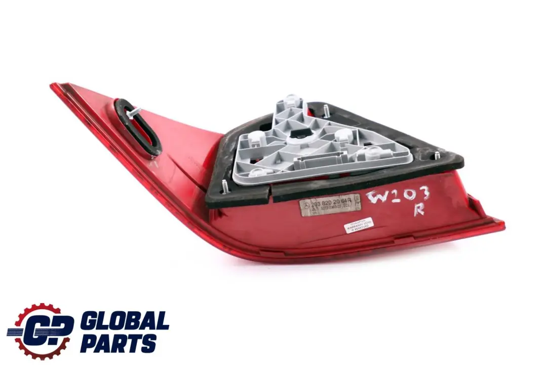 Fanale Posteriore Pannello Laterale Destro per Mercedes W203 con numero di parte A2038202064 Mercedes W203 Fanale Posteriore Pannello Laterale Destro - SKU A2038202064 - Numero di parte A2038202064