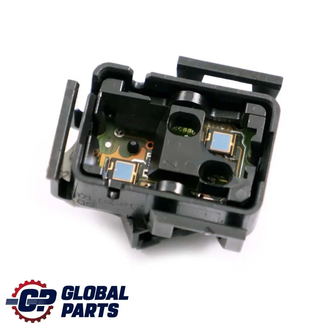 Parabrisas Sensor de Luz de Lluvia para Mercedes C W203 con número de pieza A2038202426 Mercedes C W203 Parabrisas Sensor de Luz de Lluvia - SKU A2038202426 - Número de pieza A2038202426