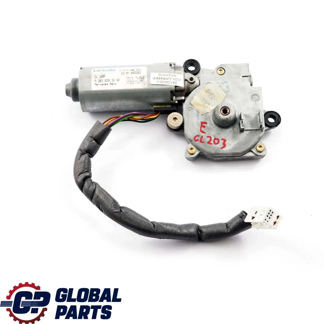 Unité contrôle solaire Moteur pour Mercedes CL203 W211 à propos du numéro de pièce A2038203242 Mercedes CL203 W211 Unité contrôle solaire Moteur - SKU A2038203242 - Numéro de pièce A2038203242