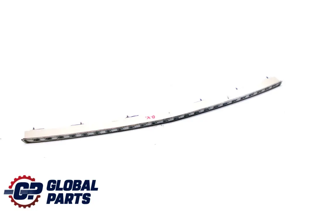 Tercera luz de freno adicional de nivel alto para Mercedes CLC CL203 con número de pieza A2038203456 Mercedes CLC CL203 Tercera luz de freno adicional de nivel alto - SKU A2038203456 - Número de pieza A2038203456