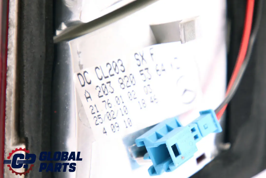 Lewa Lampa Tylna do Mercedes CLC CL203 o numerze A2038205364 Mercedes CLC CL203 Lewa Lampa Tylna - SKU A2038205364 - Numer Części A2038205364