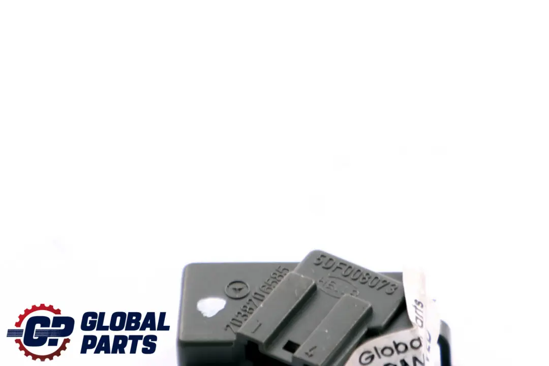 Czujnik Sensor Zmierzchu do Mercedes CL203 W203 o numerze A2038206585 Mercedes CL203 W203 Czujnik Sensor Zmierzchu - SKU A2038206585 - Numer Części A2038206585