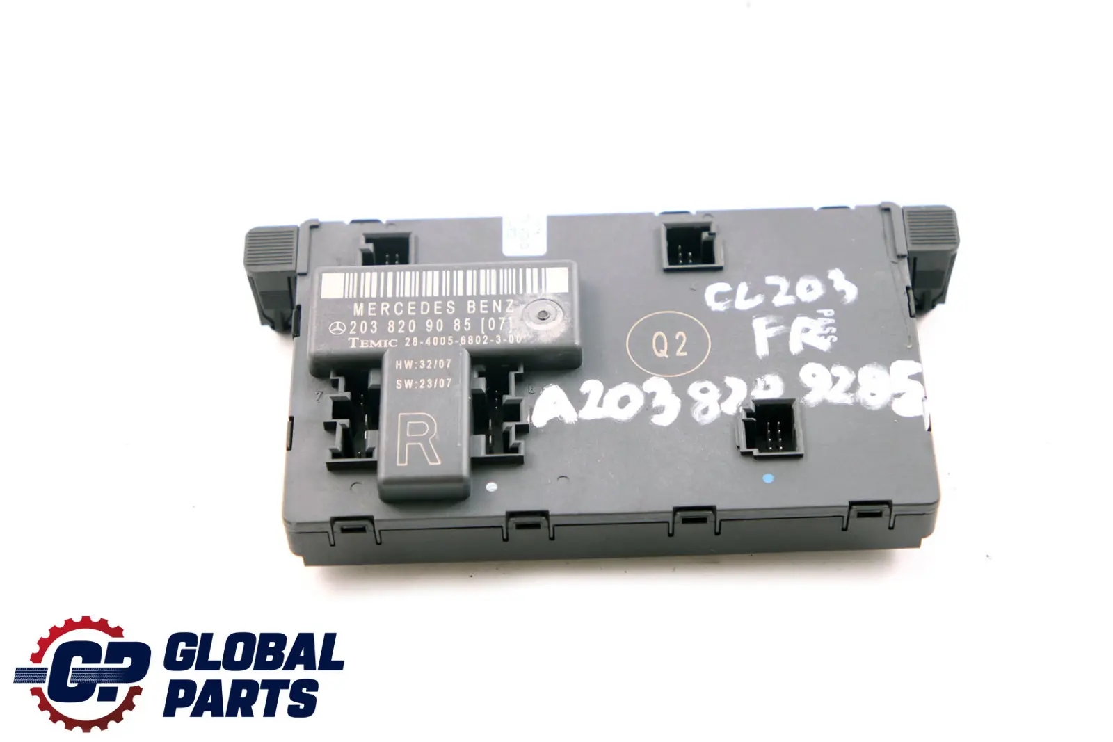 Mercedes CLC CL203 Módulo de control de la puerta delantera derecha A2038209085