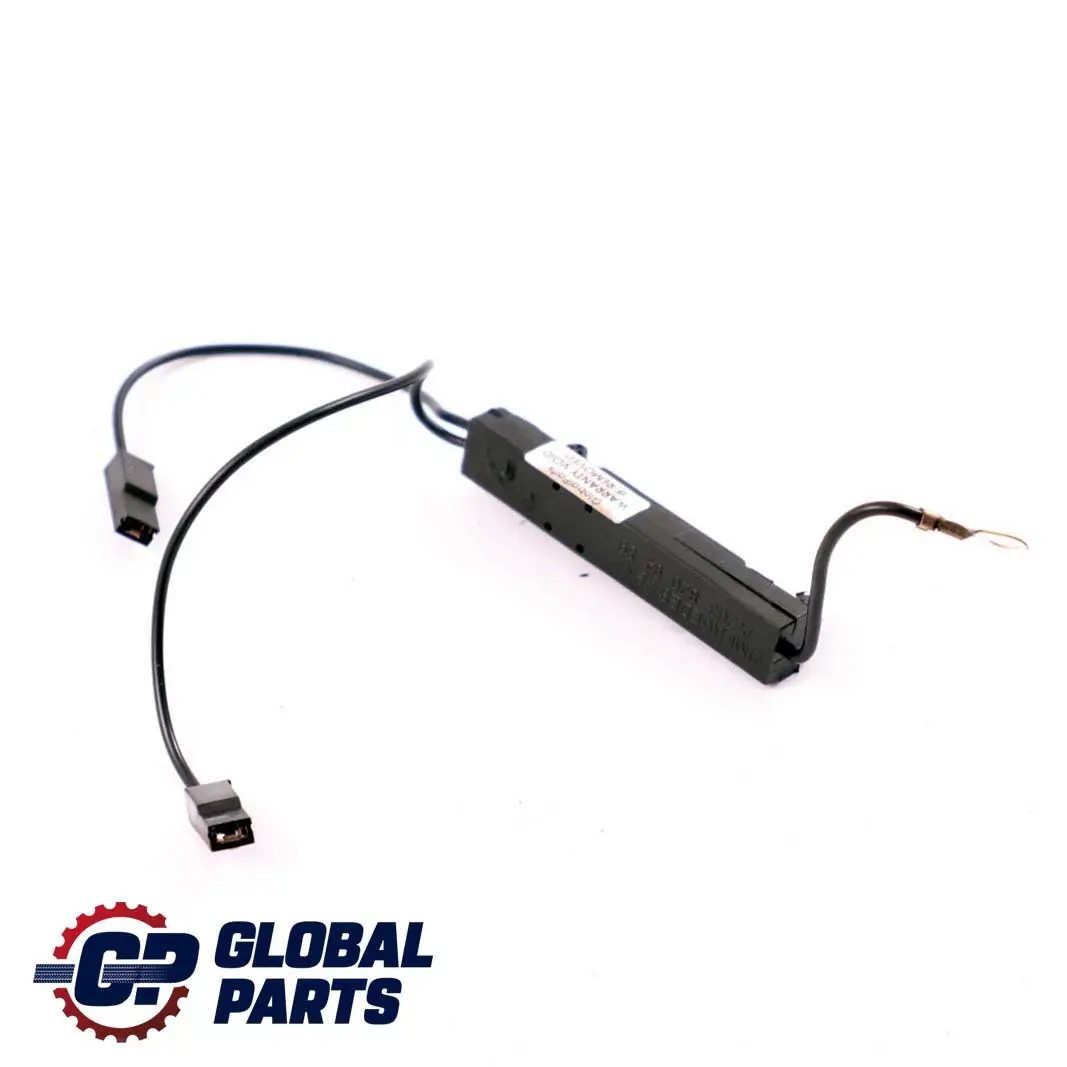 Amplificateur D'Antenne Droite pour Mercedes CLK W203 W209 à propos du numéro de pièce A2038209489 Mercedes CLK W203 W209 Amplificateur D'Antenne Droite - SKU A2038209489 - Numéro de pièce A2038209489