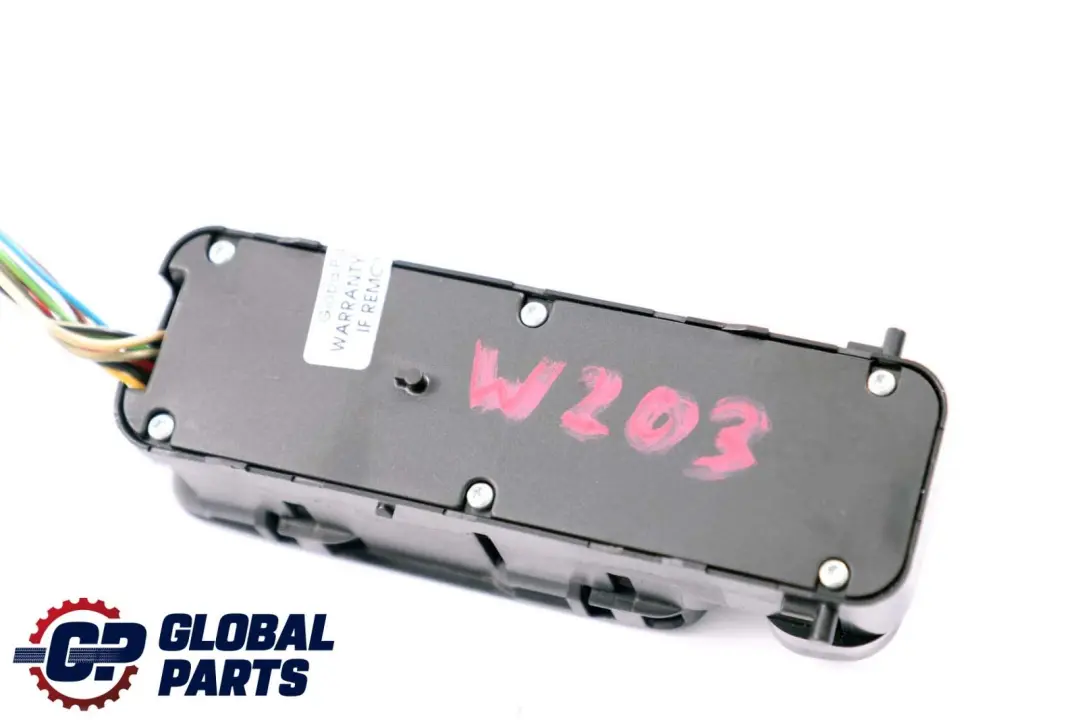 Mercedes W203 Interruttore Finestrino Anteriore Lato Conducente - SKU A2038210679 - Numero di parte A2038210679